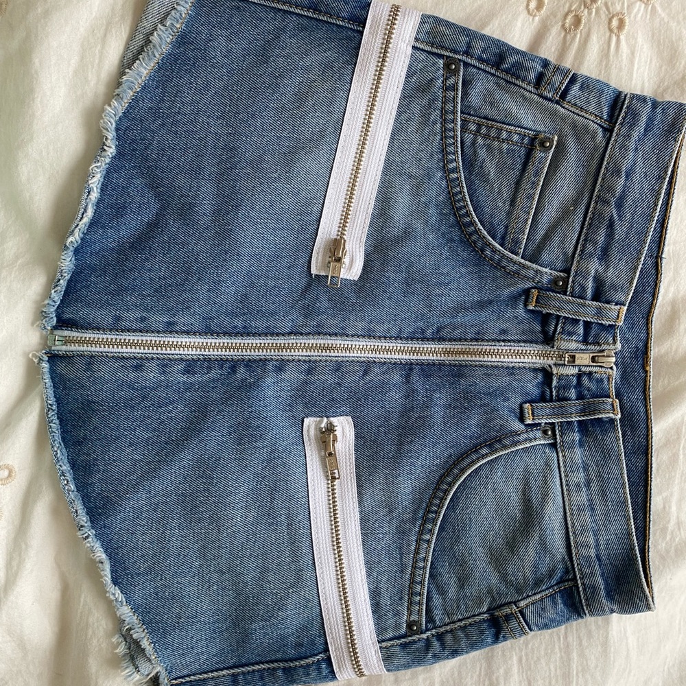 LF / Carmar Collab Zipper Skirt